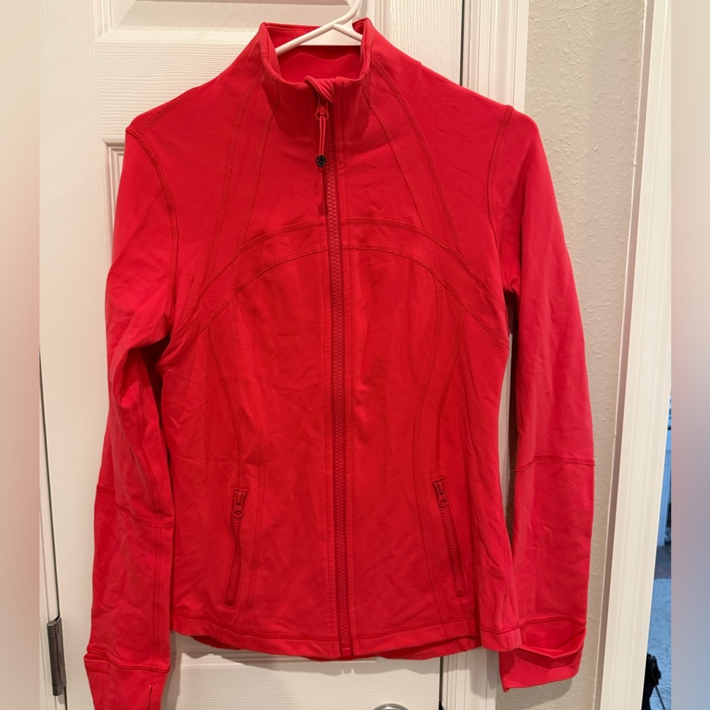Lululemon Women's Bright Pink Jacket